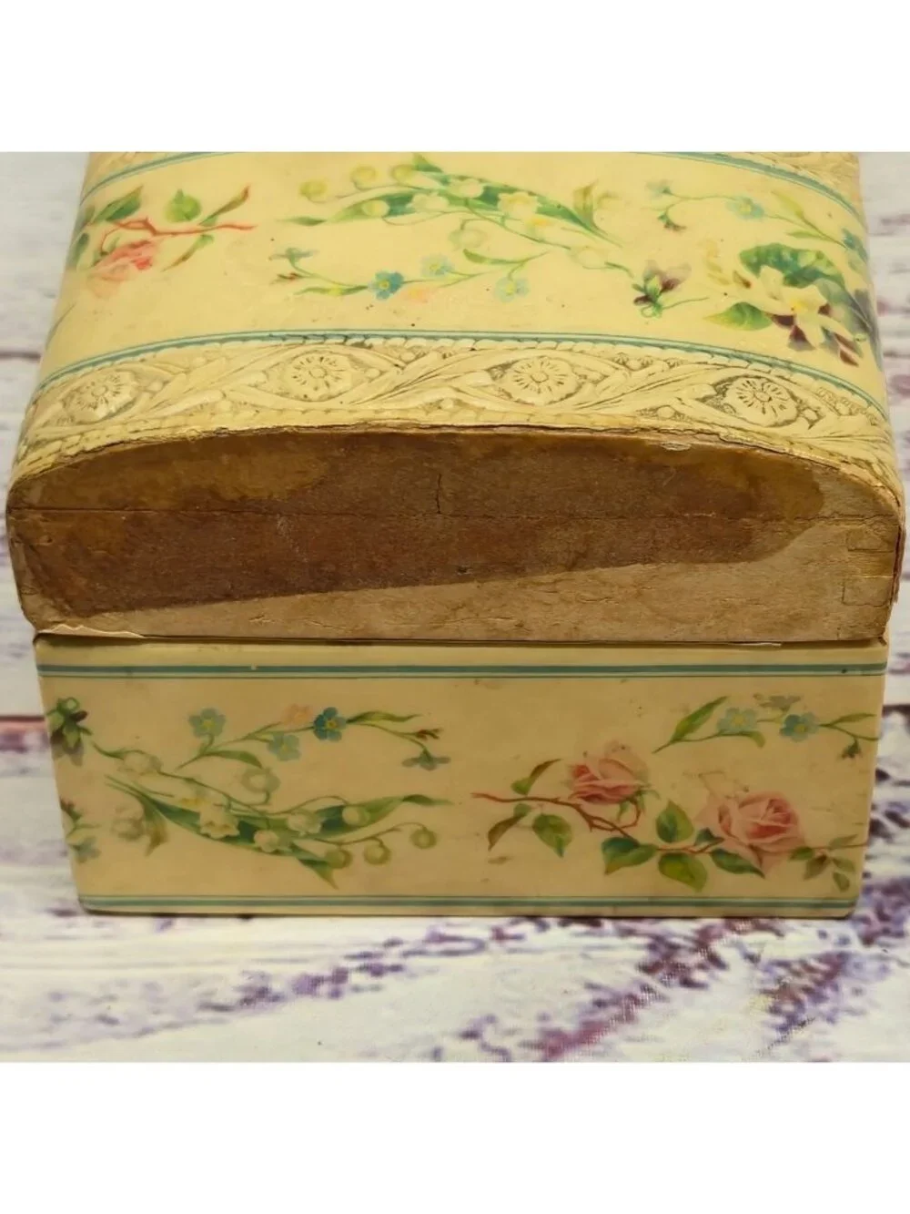 Antique Victorian Celluloid Glove Box Floral & Winter Lithograph Ornate Lock